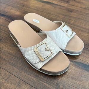 Dr Scholl's Originalist 2 Sandals Size 7.5 Slip On Tan Gold Buckle Shoes